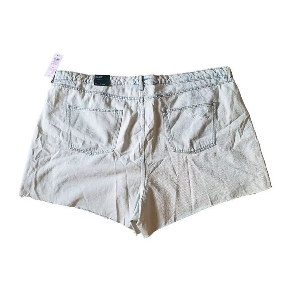 WILD FABLE Women's Plus Jean Shorts Size 30 Light Super High Rise Cut-Off NWT - Picture 2 of 12